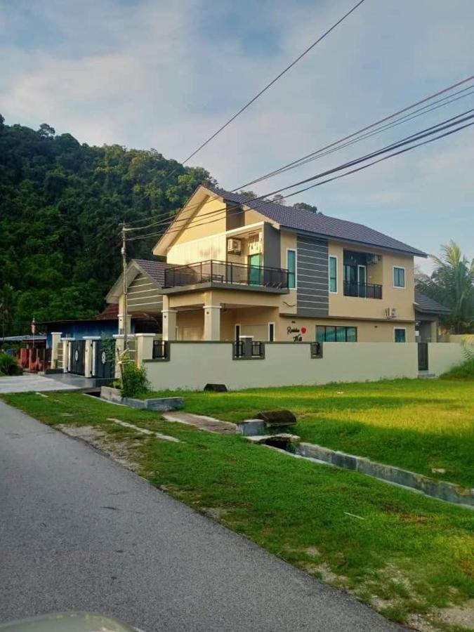 Raisha Hill Villa Ipoh Dış mekan fotoğraf